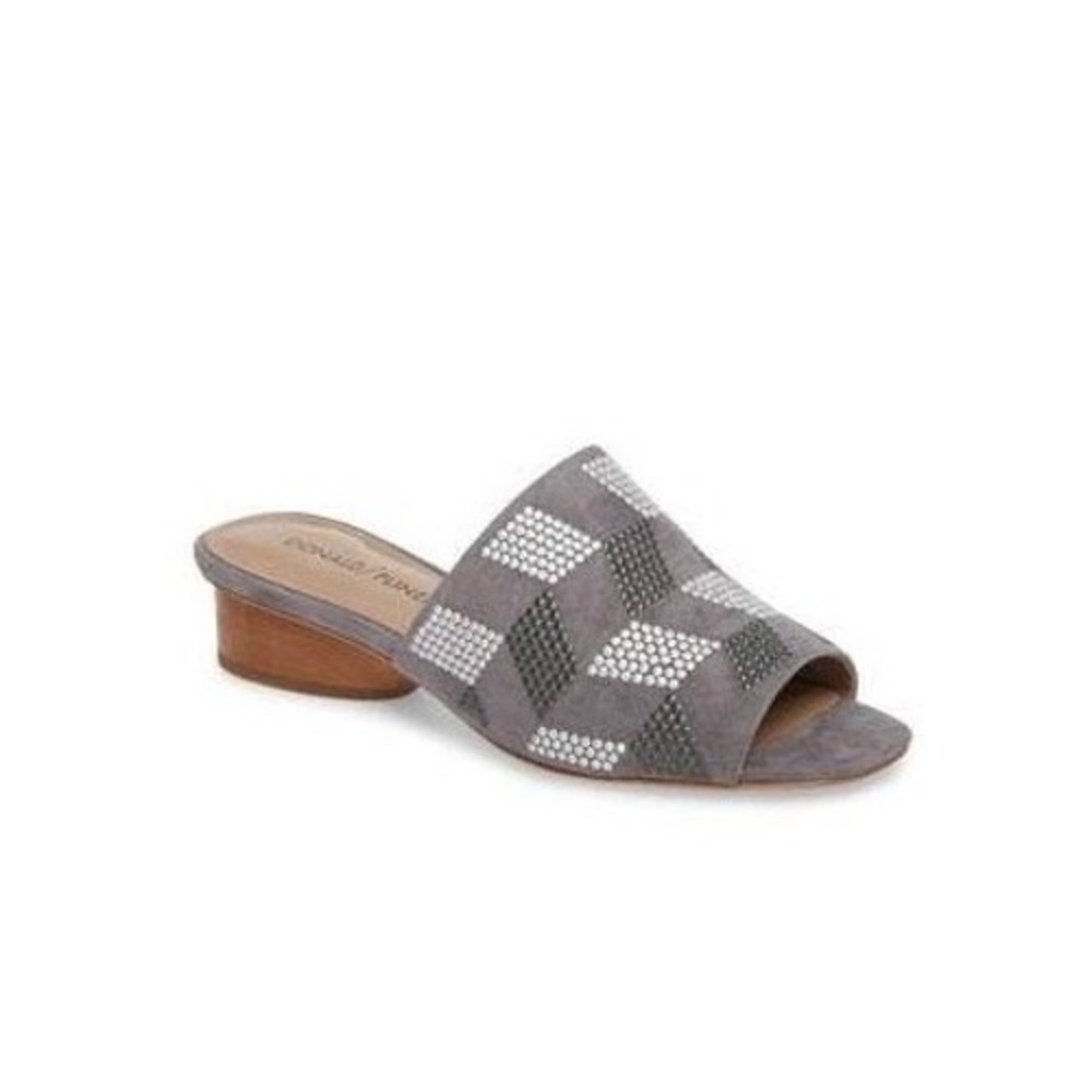 Donald Pliner Rimini Gray Suede Studded Sandal Size 7